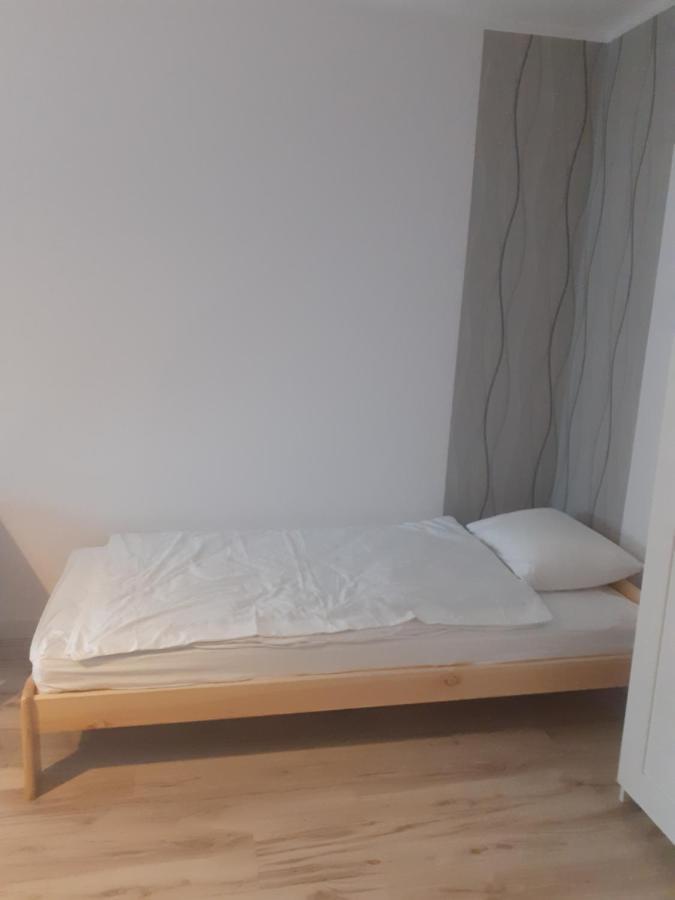 Appartamento Mieszkanie Wakcyjne W Kamienicy Kudowa-Zdrój Esterno foto
